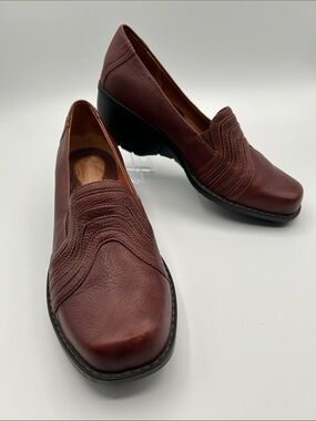Clarks Burgundy Leather Slip-On Clogs